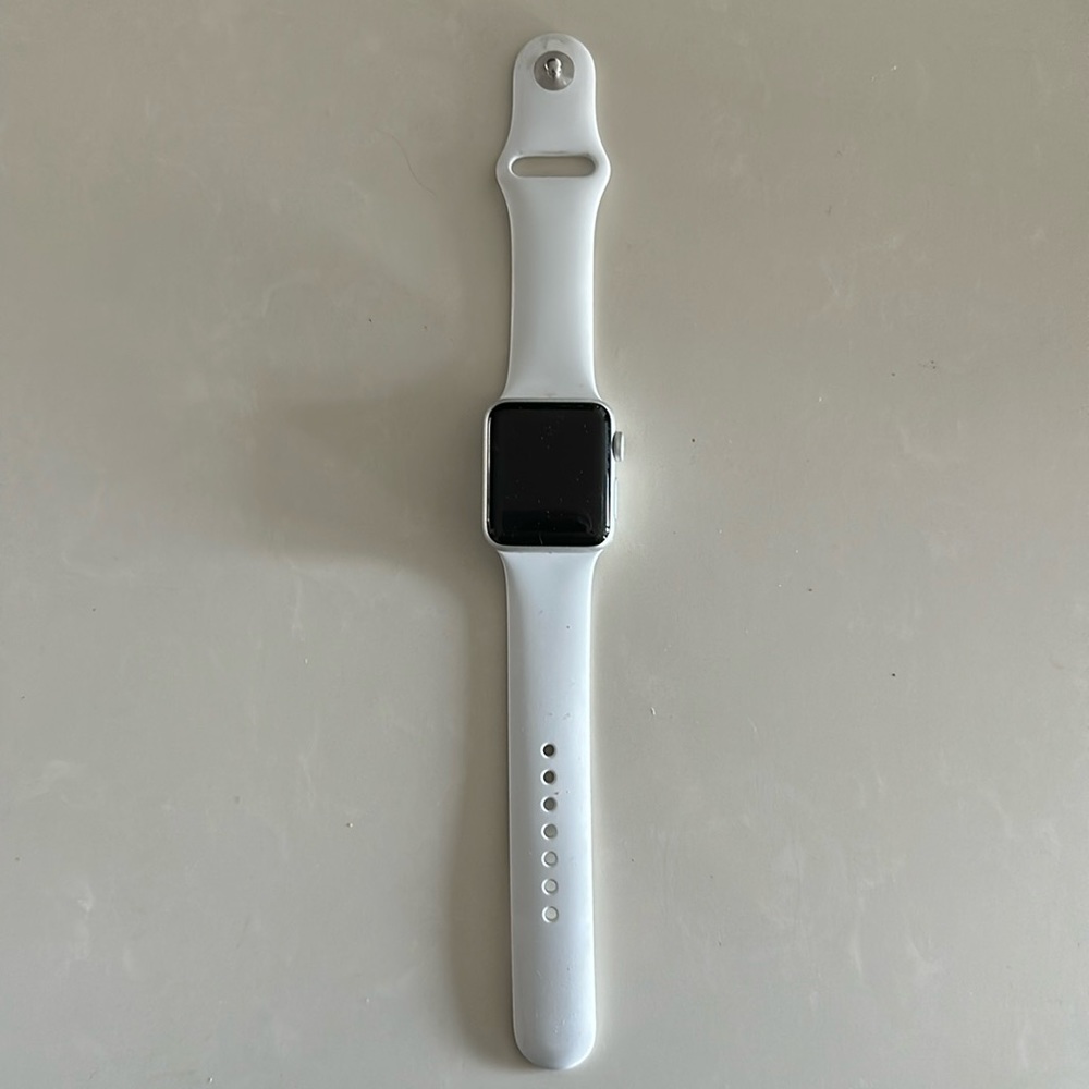 iWatch series 3